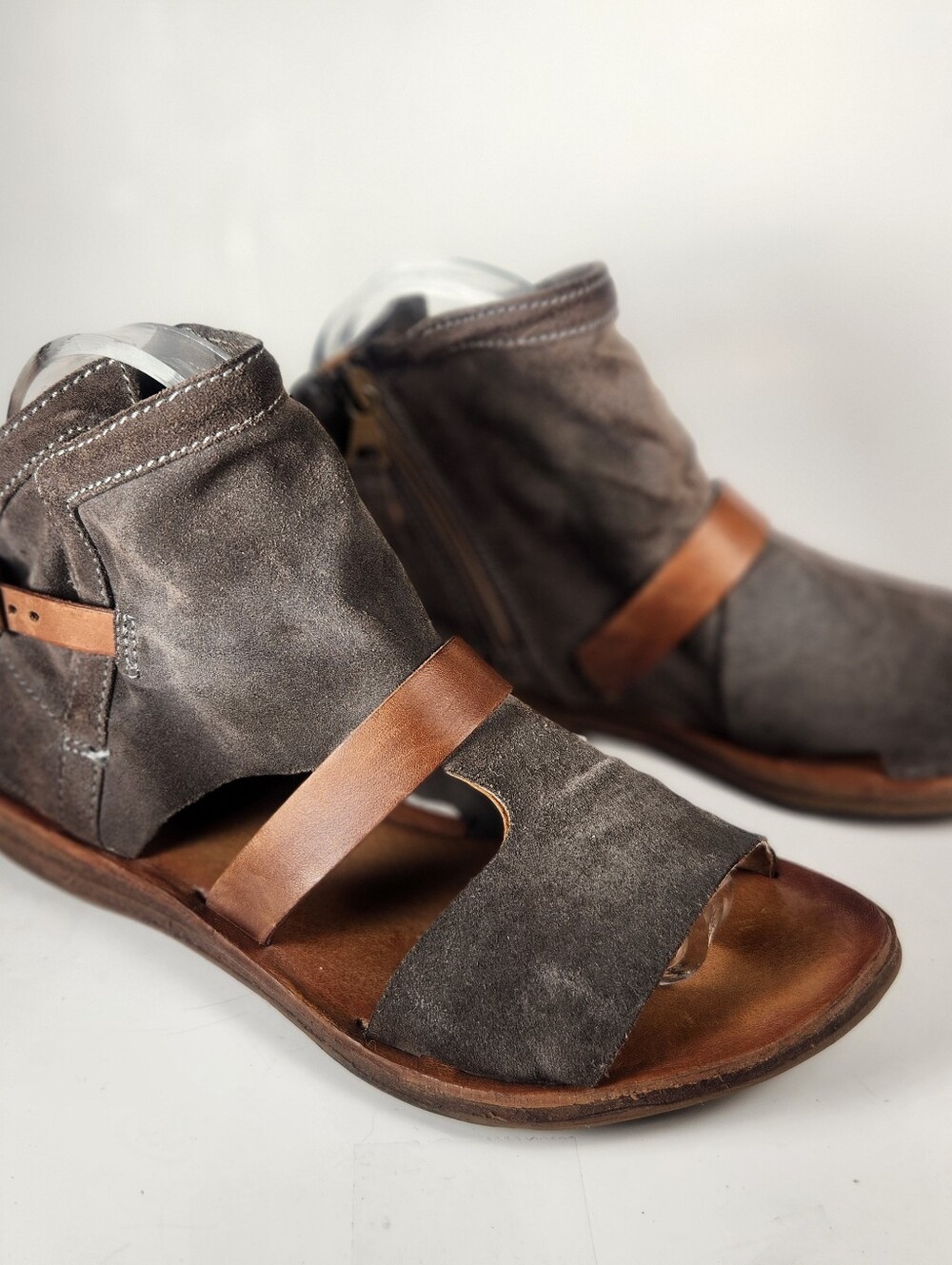 MIZ MOOZ Womens Finney Sandal Size 8 EU 39 Granite Gray Leather Boho Bootie Shoe